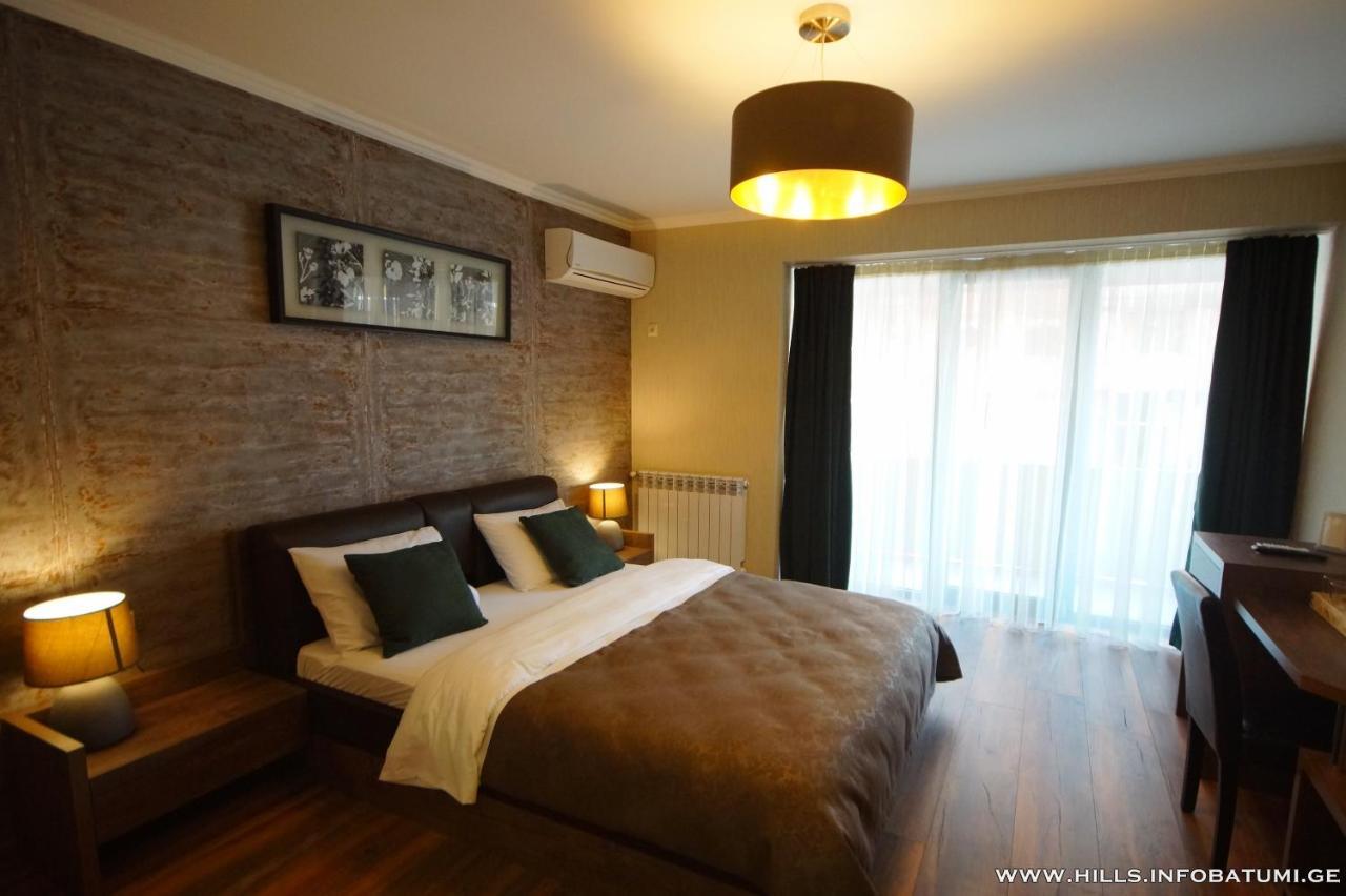 Hills Batumi Hotel Bagian luar foto