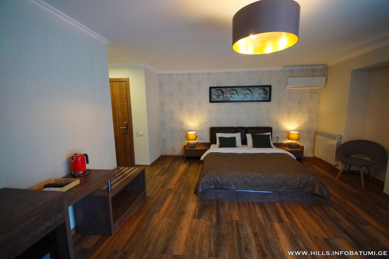 Hills Batumi Hotel Bagian luar foto